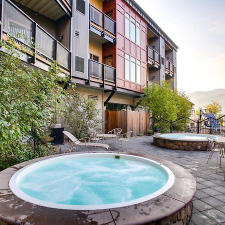 Pet-Friendly Silver Mountain Studio Mountain View ケロッグ エクステリア 写真